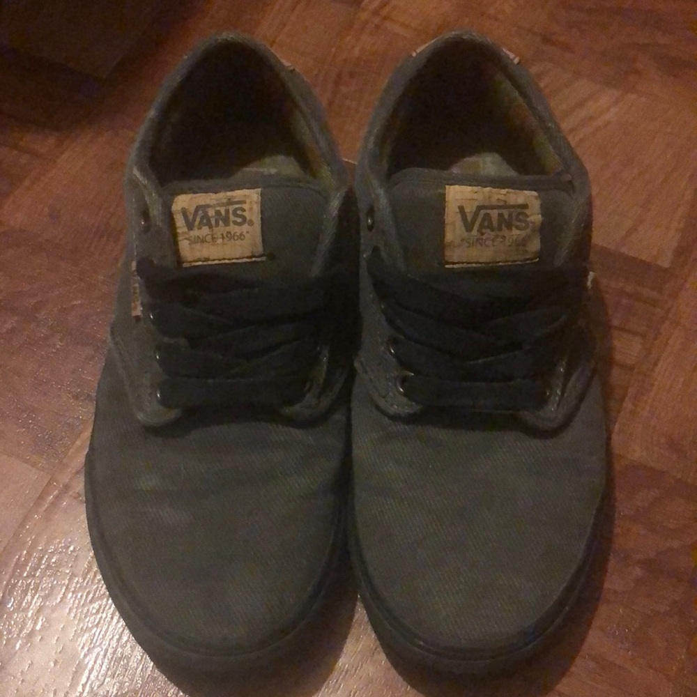 VANS Men’s Atwood ULTRACUSH Canvas Skate Shoe